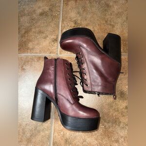 Steve Madden Women’s Lace-Up Platform Ankle Boots - Burgundy